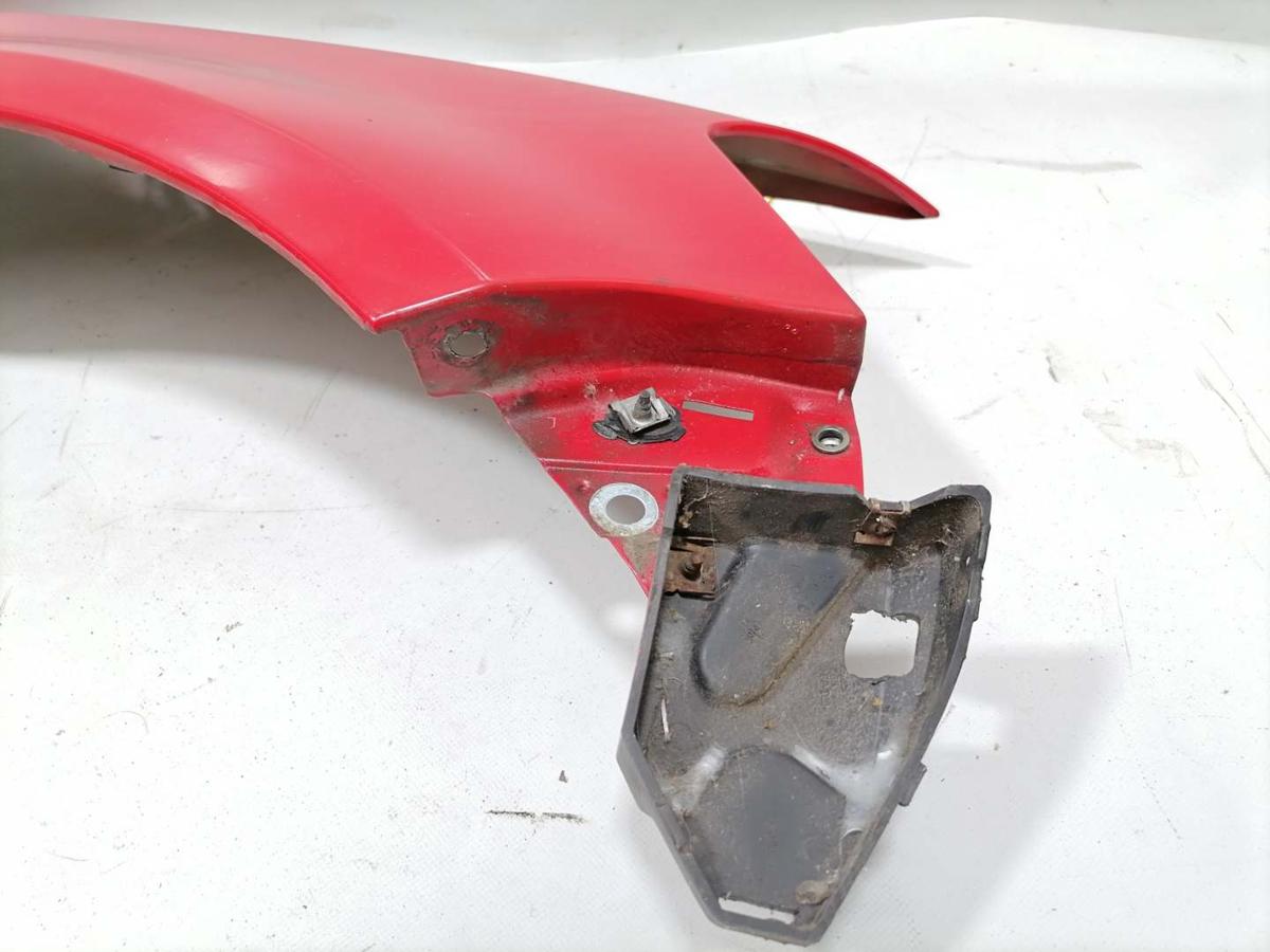 VW Fox original Kotfl&uuml;gel vorn rechts LY3D Tornadorot Bj.2005